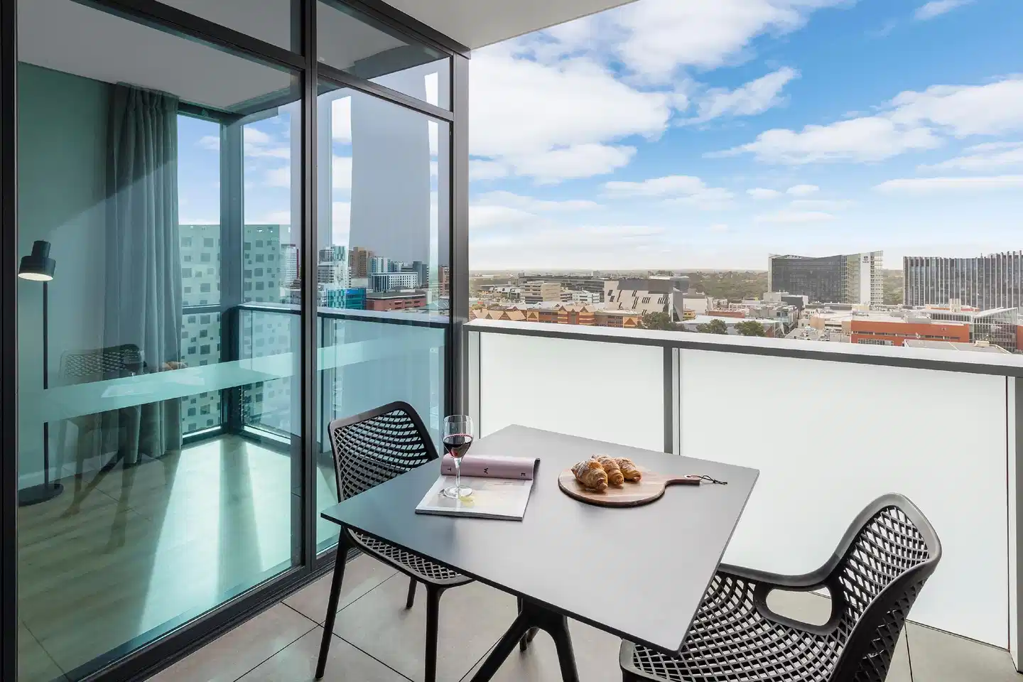 Avani Adelaide Residences Terrasse