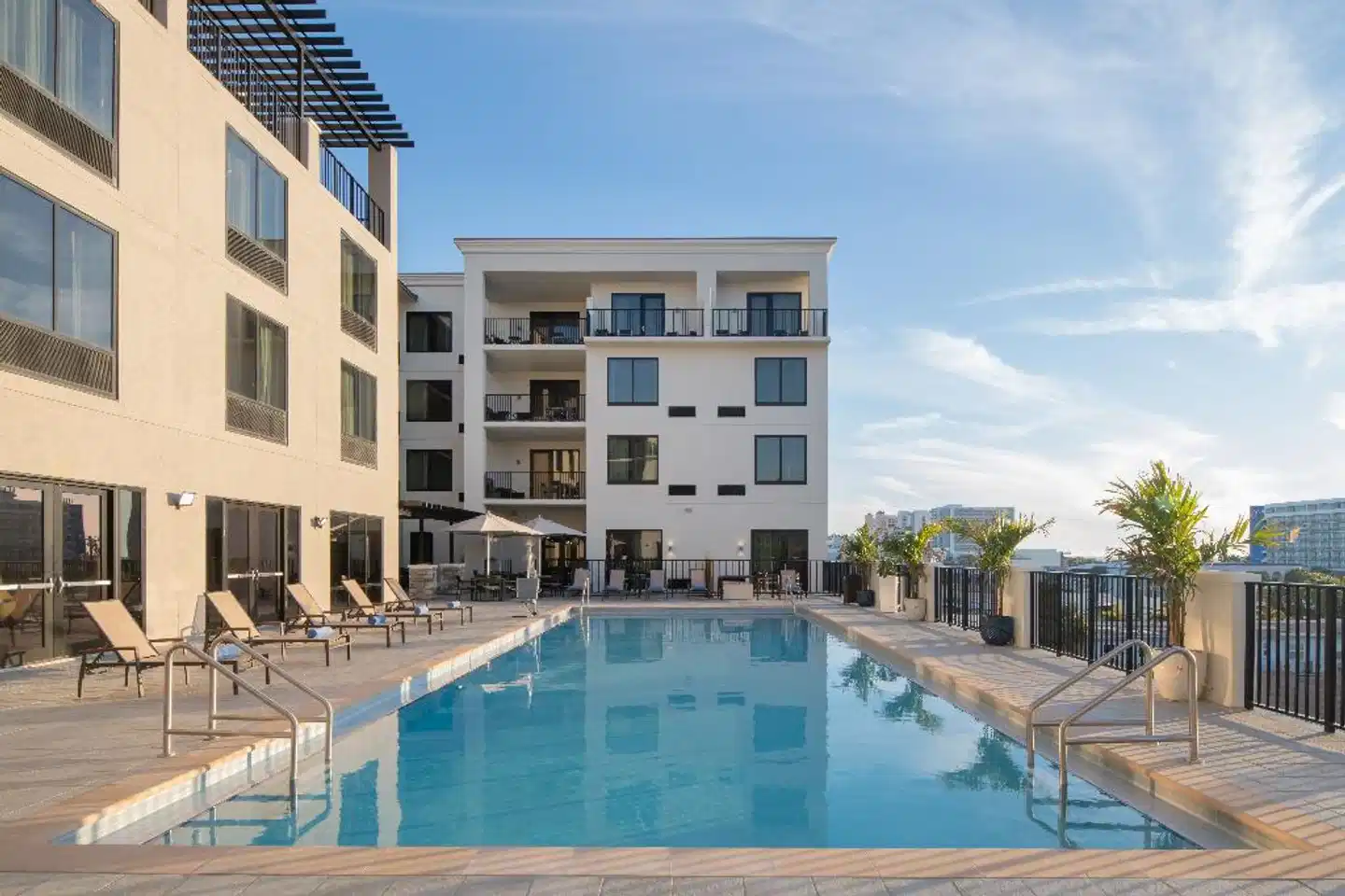 Courtyard By Marriott Clearwater Beach Pool