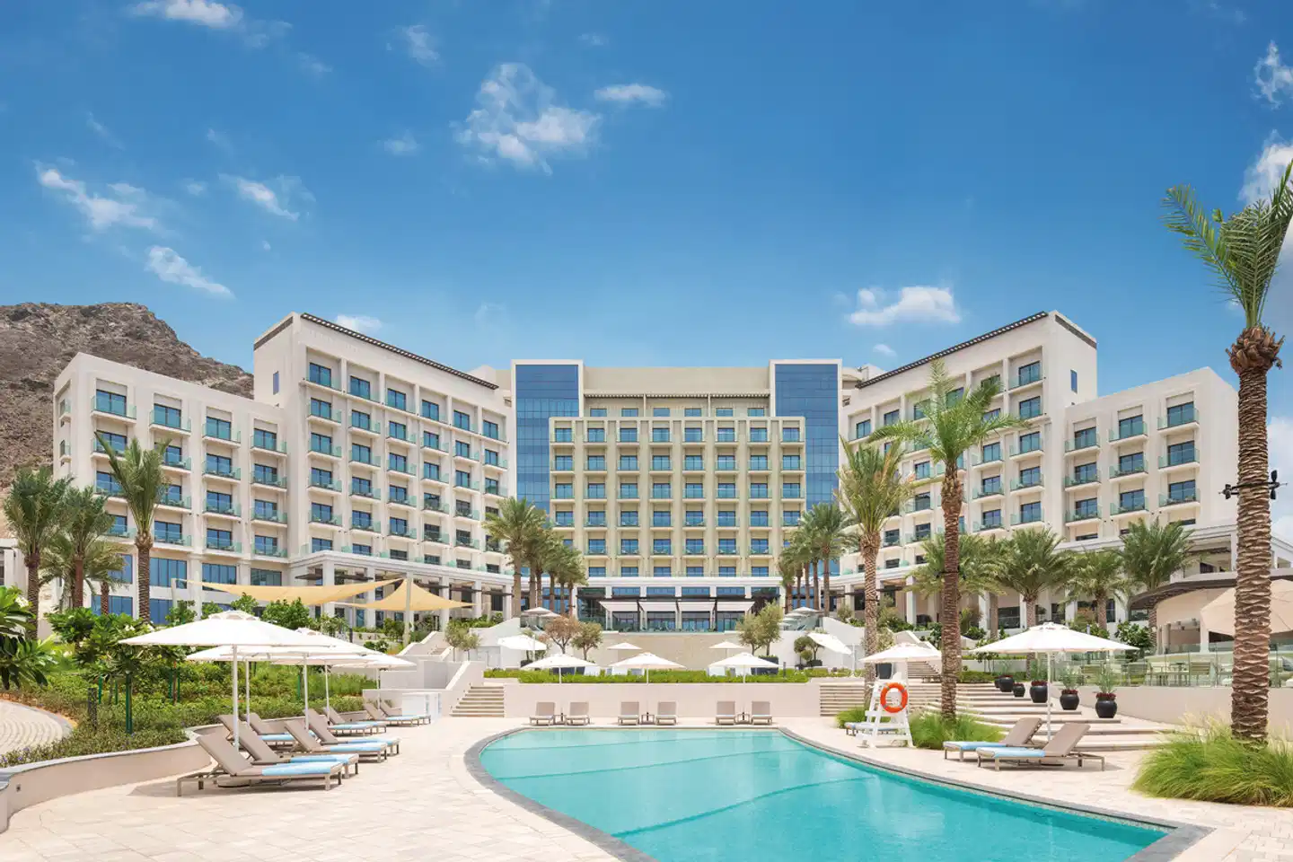 Address Beach Resort Fujairah Aussenansicht