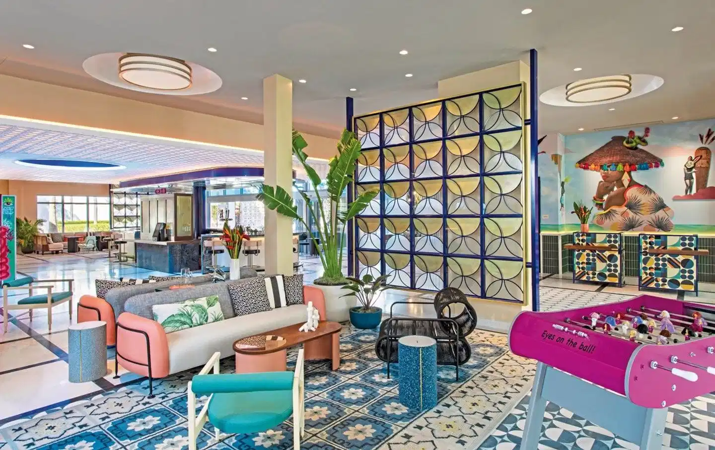 Moxy South Beach Bar