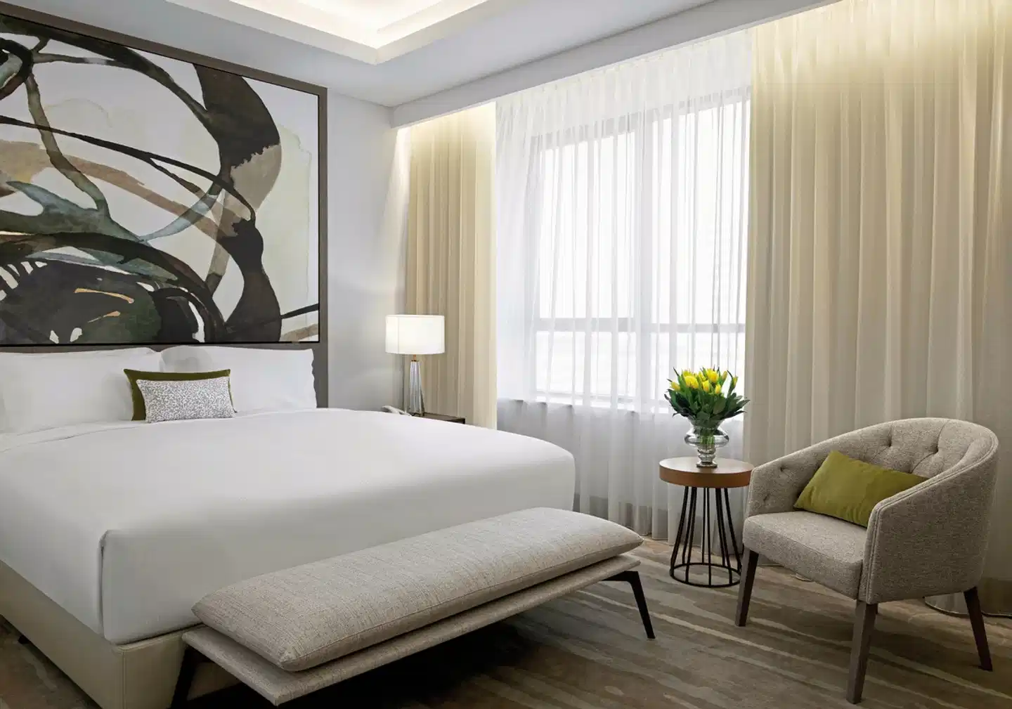 Al Jaddaf Rotana Suite Hotel Wohnbeispiel