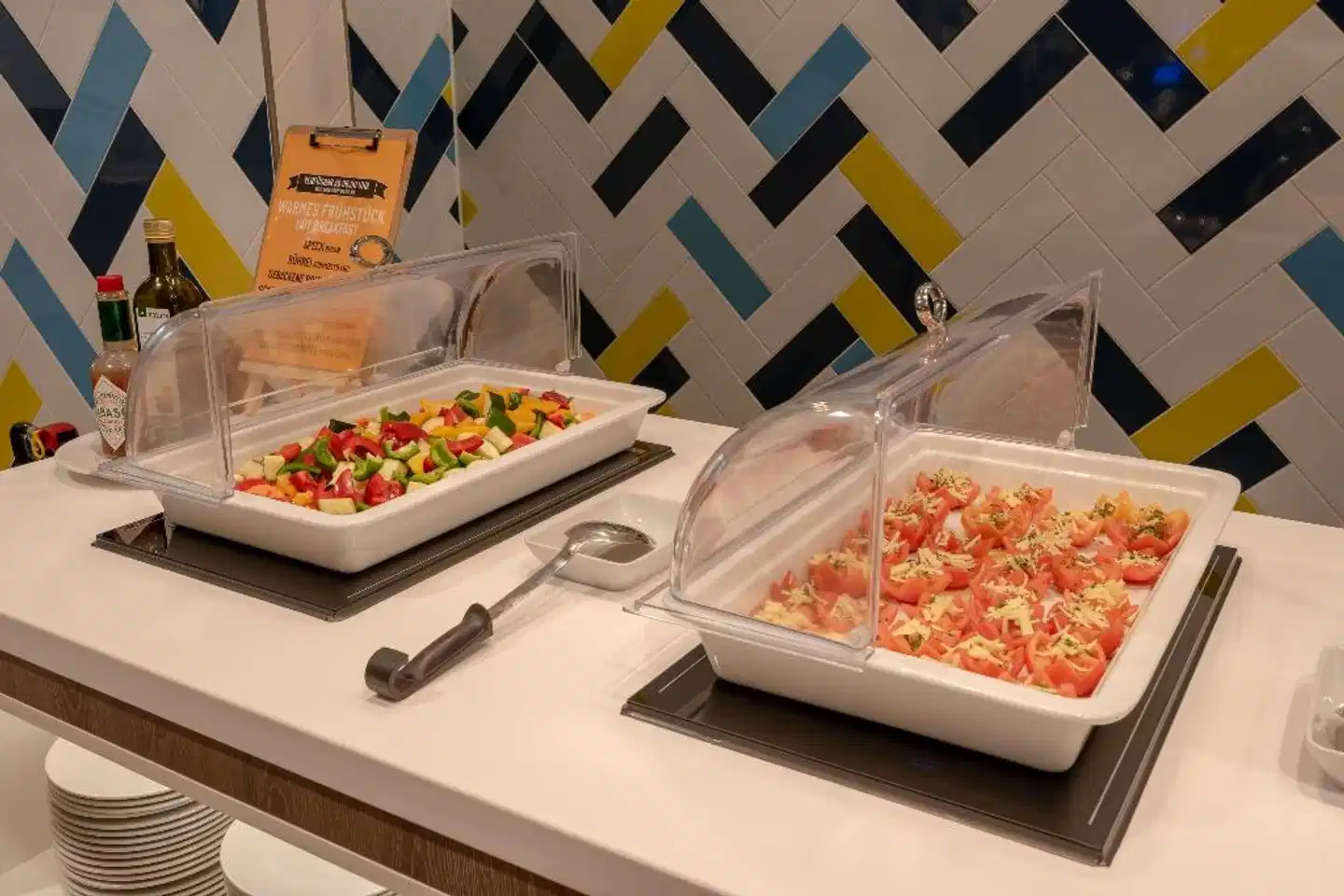 Hampton by Hilton Düsseldorf City Centre Restaurant