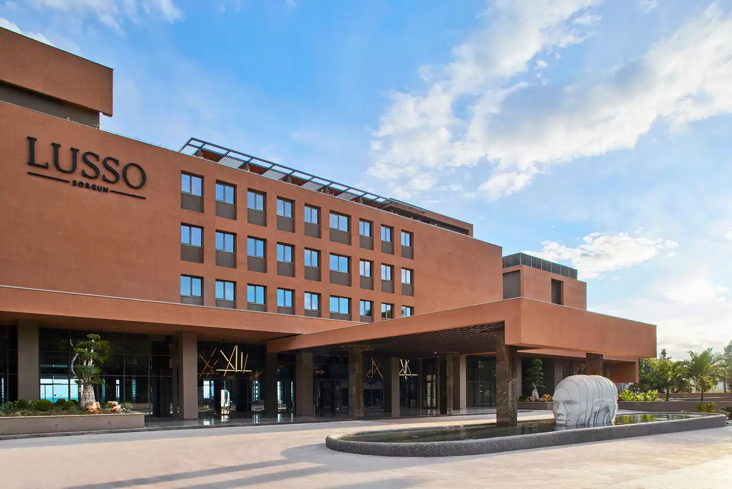 LUSSO Sorgun Aussenansicht