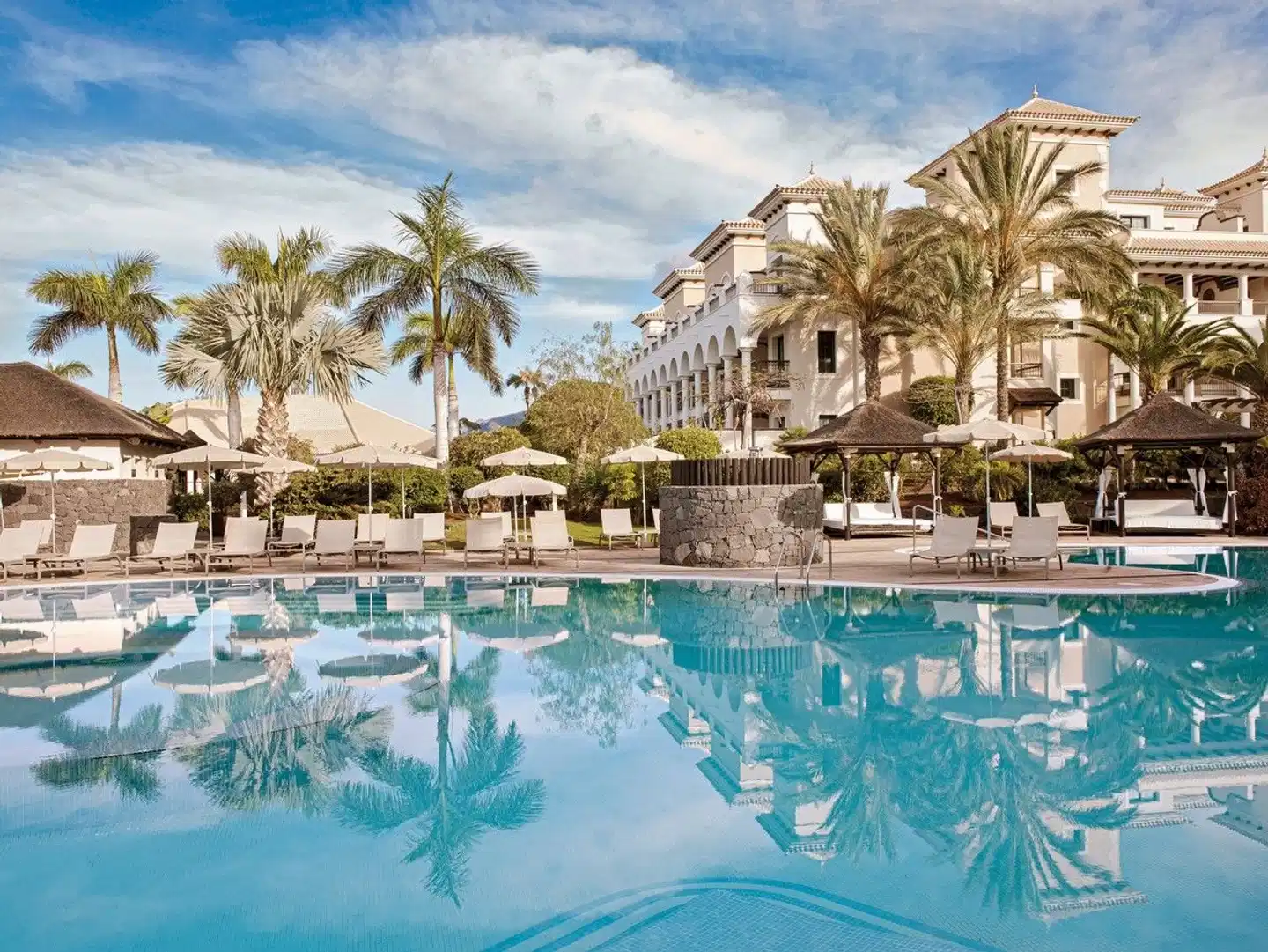 Gran Meliá Palacio de Isora Pool