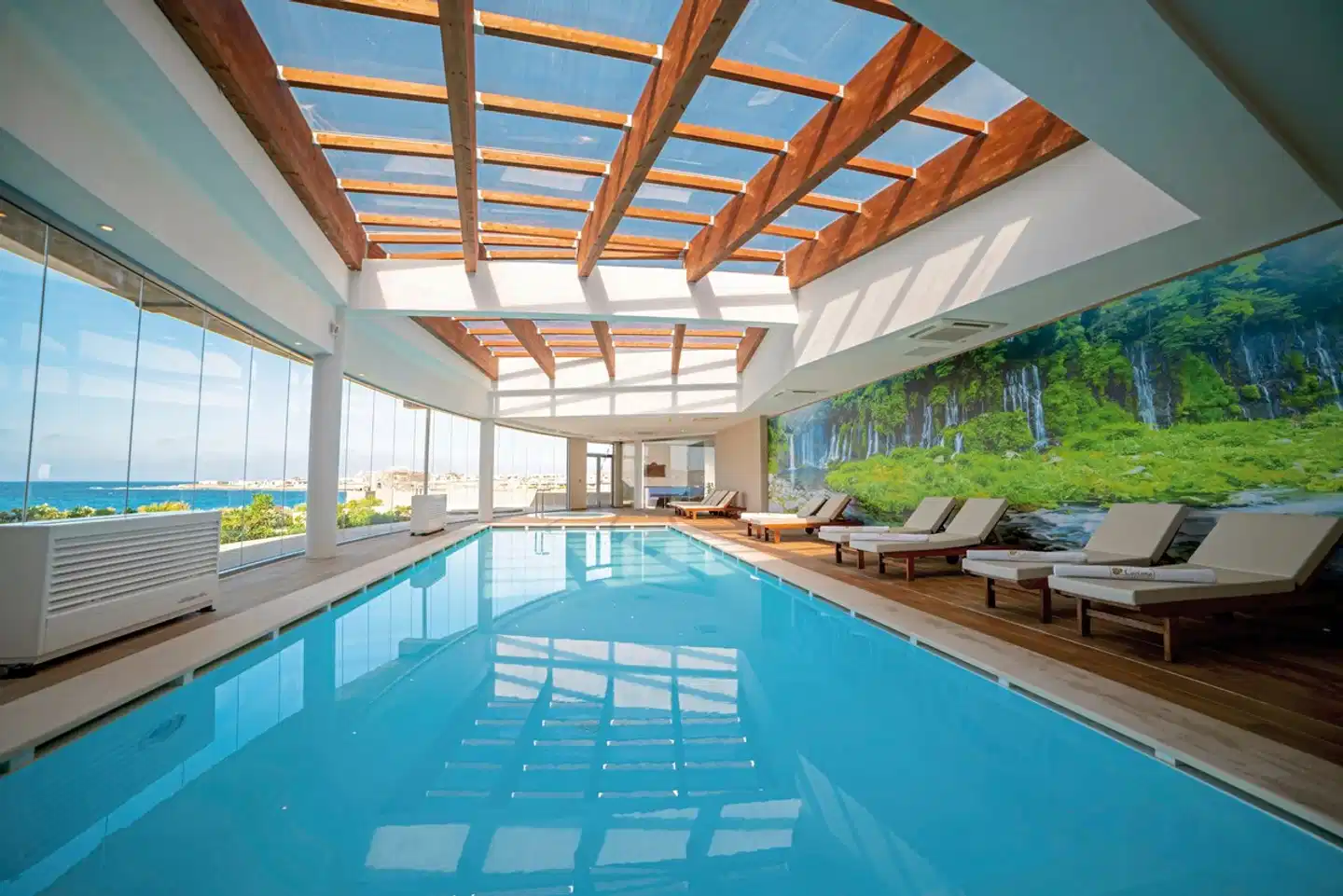 Ramla Bay Resort Hallenbad