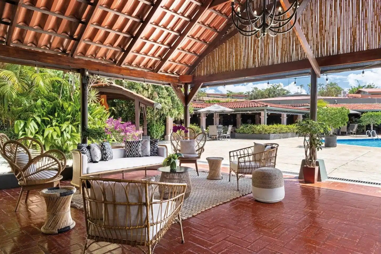 Doubletree Cariari by Hilton Bar