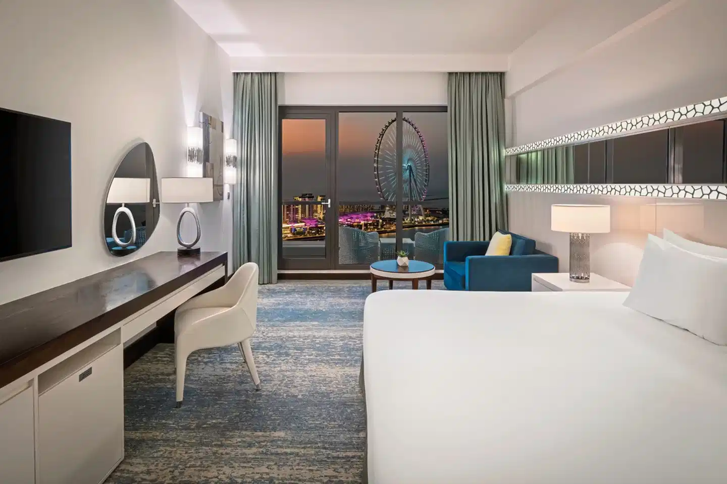 JA Ocean View Hotel Wohnbeispiel