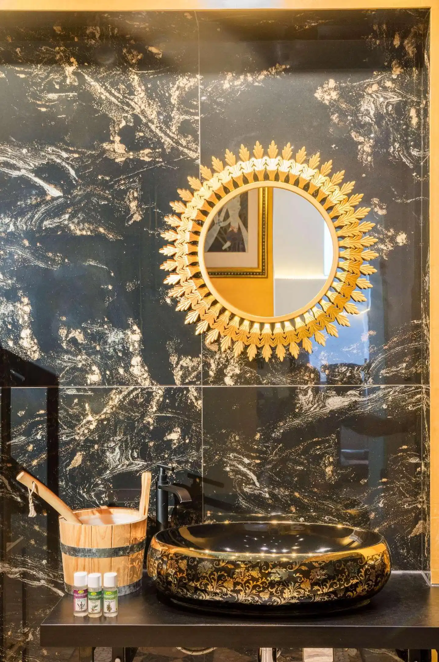 Best Western Plus Celebrity Suites Lobby