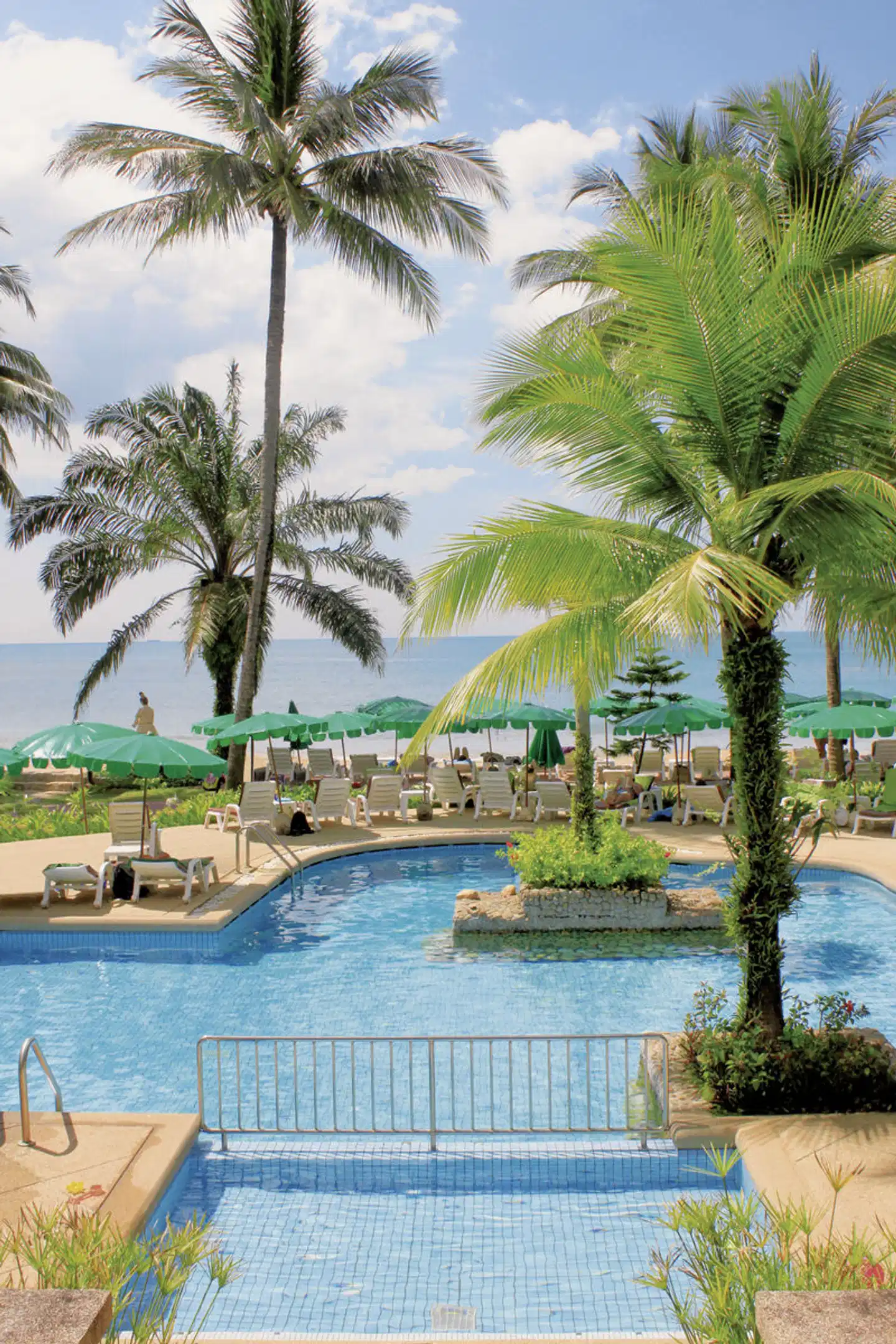 Khao Lak Palm Beach Resort Pool