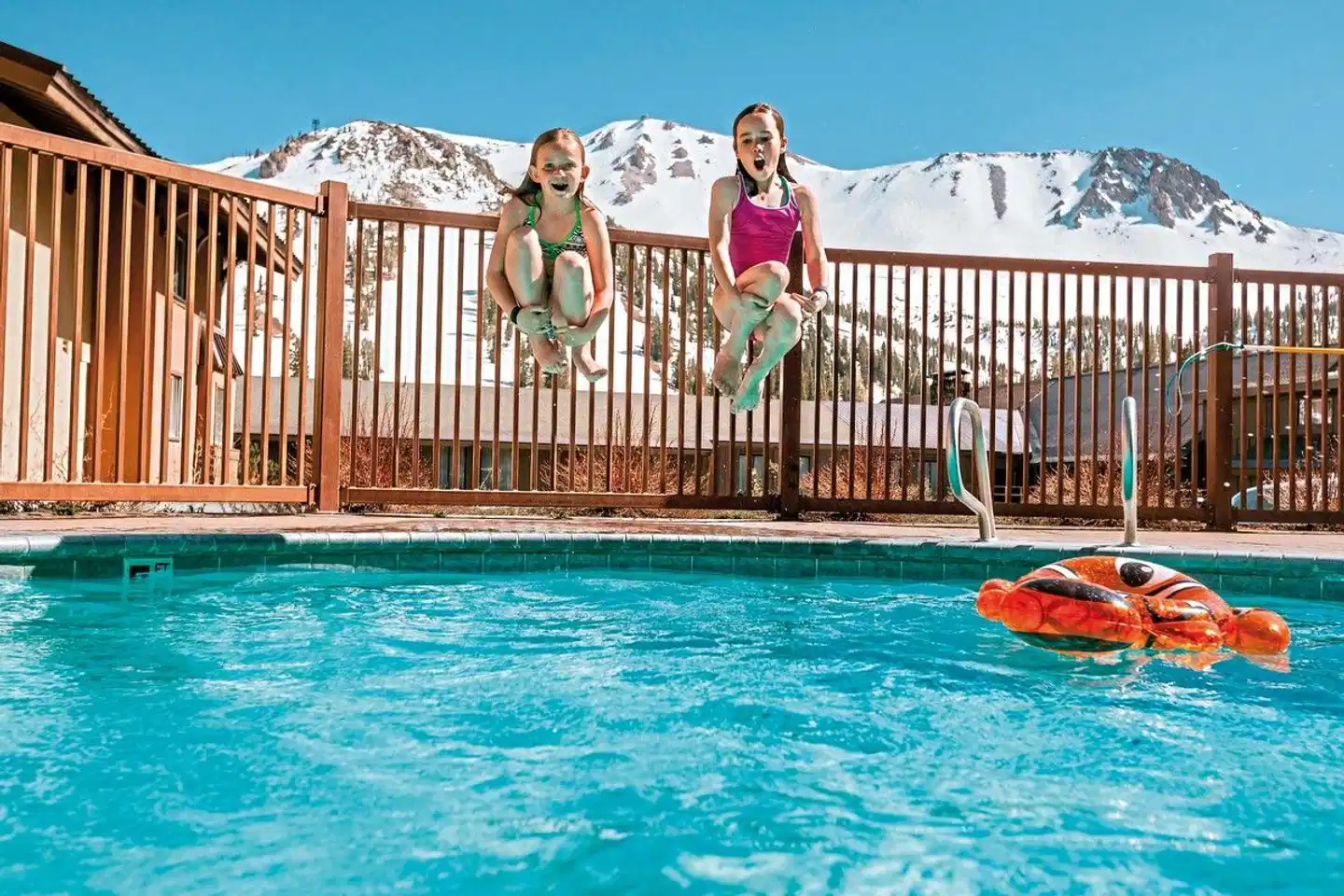 Mammoth Mountain Inn Pool