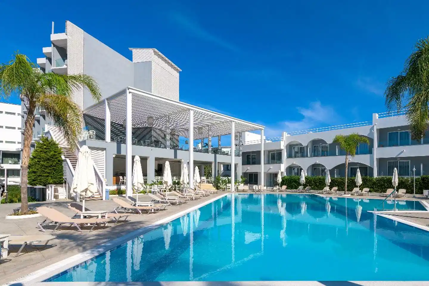 Oceanis Park Hotel Pool