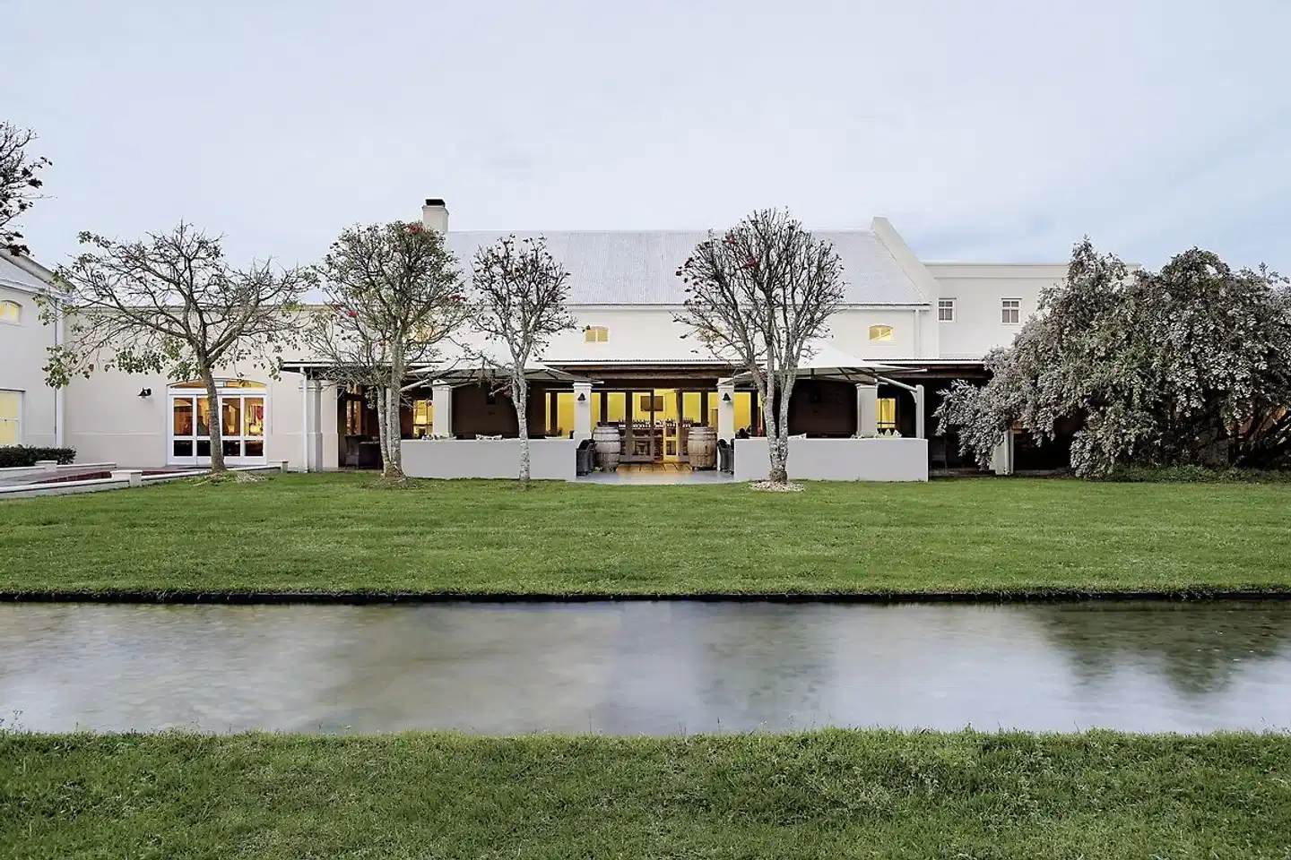 Spier Hotel Aussenansicht