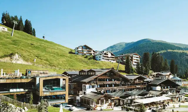 MY ALPENWELT Resort Aussenansicht