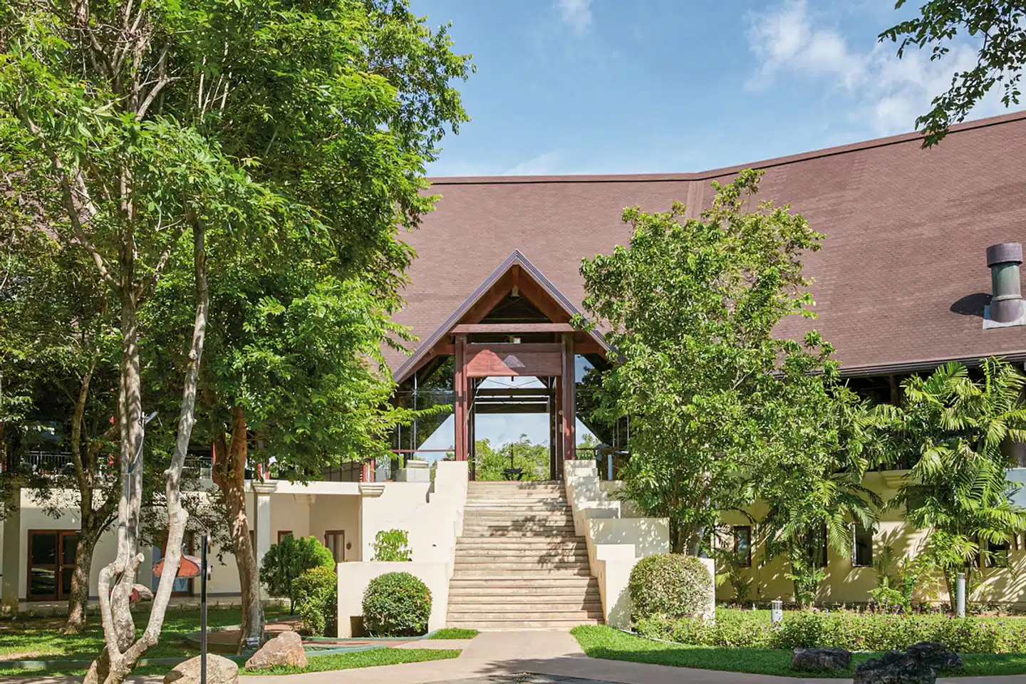 Occidental Paradise Dambulla Aussenansicht