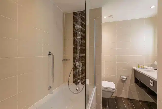Hilton Garden Inn Munich City West Badezimmer