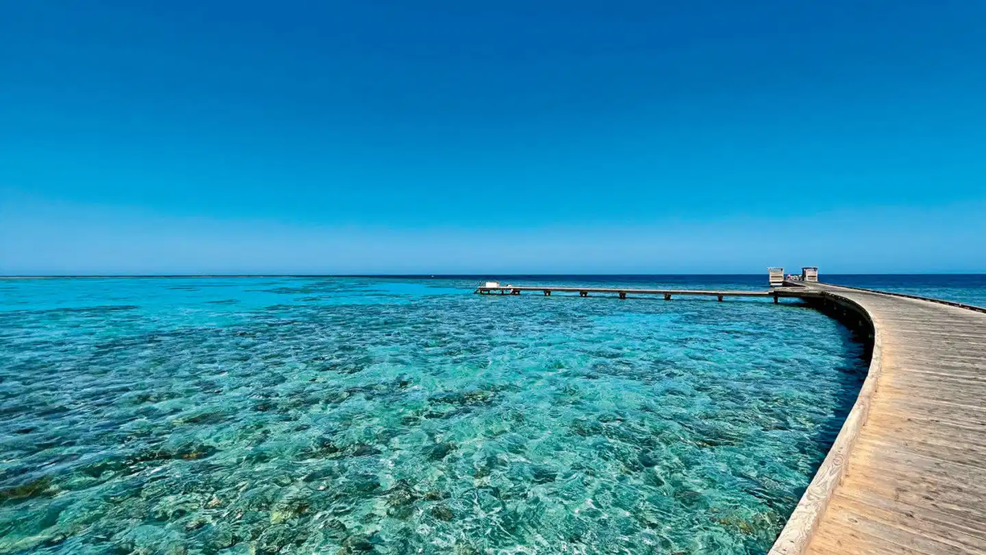 The Breakers Diving & Surfing Lodge Landschaft