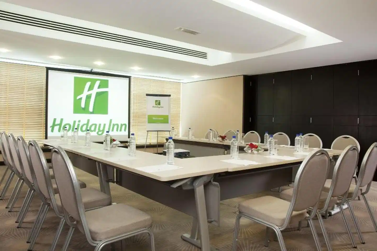 Holiday Inn Dubai - Al Barsha Konferenz