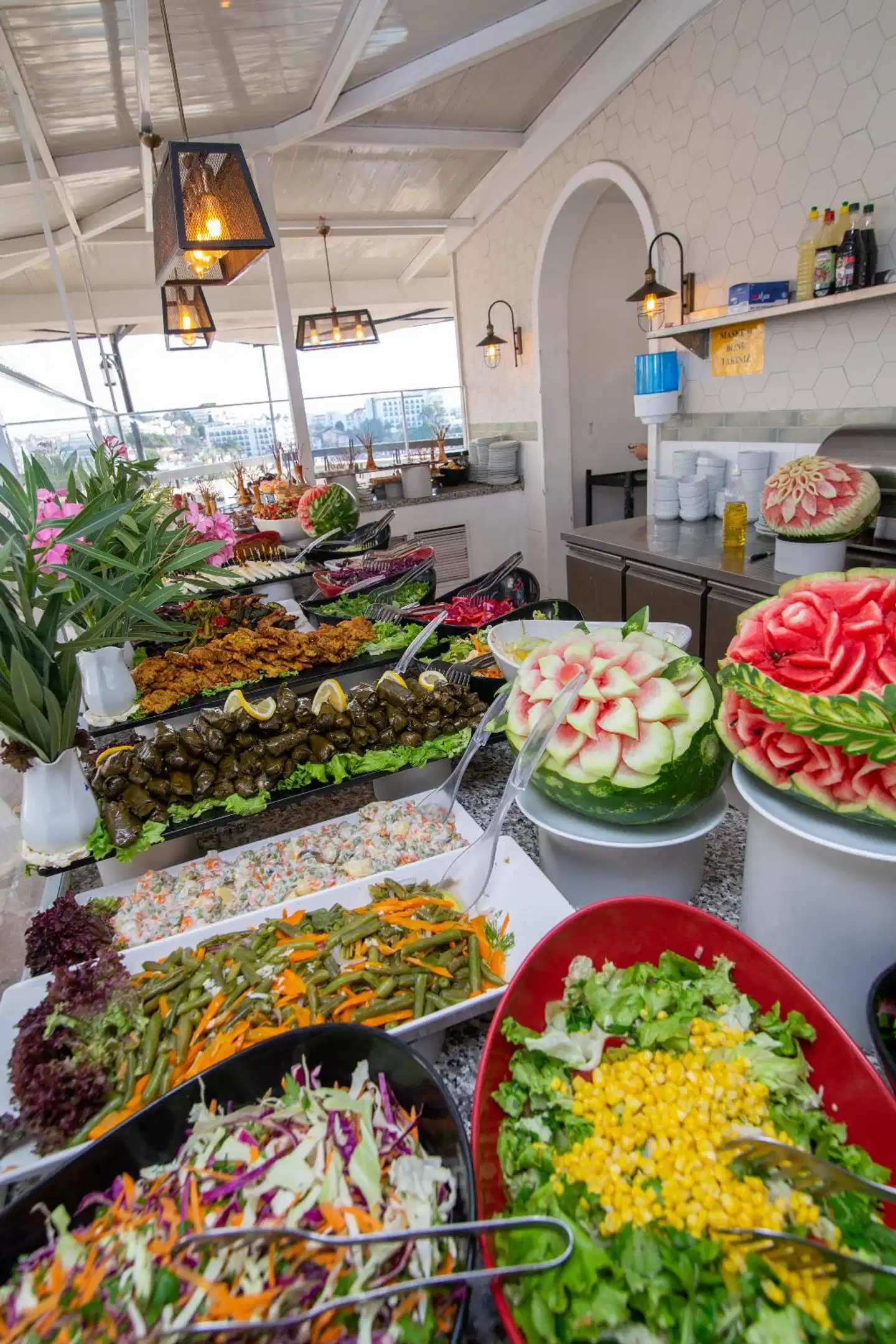 Jura Hotels Ada Beach Restaurant