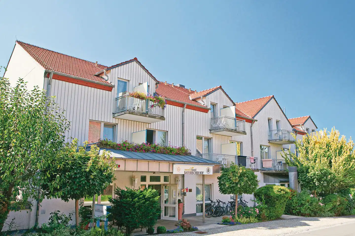 Sonnenhotel Bayerischer Hof Aussenansicht