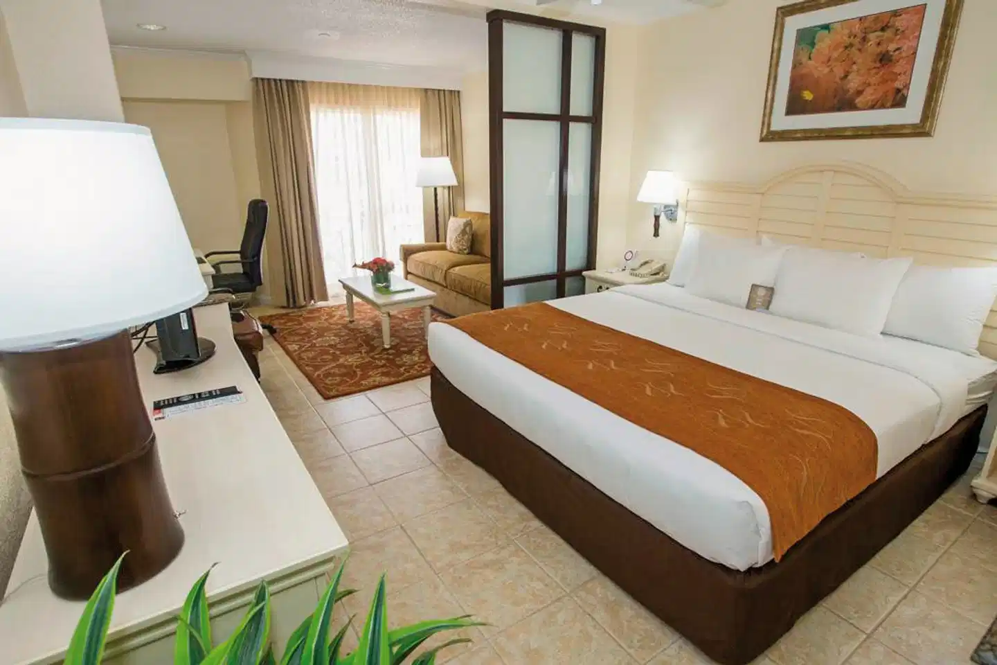 Comfort Suites Paradise Island Wohnbeispiel