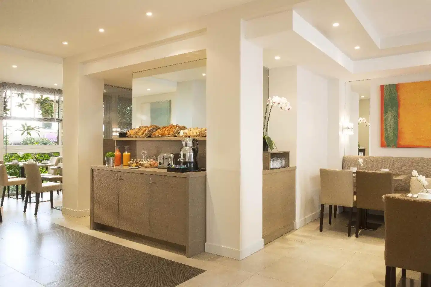 Floride-Etoile Lobby