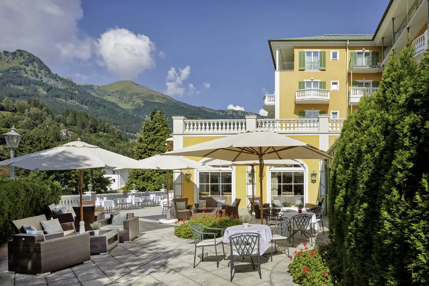 Das Alpenhaus Gasteinertal Aussenansicht