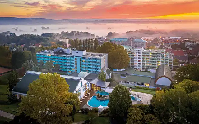 NaturMed Hotel Carbona Aussenansicht