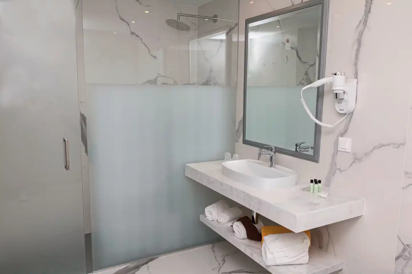 Ocean Gardens Badezimmer