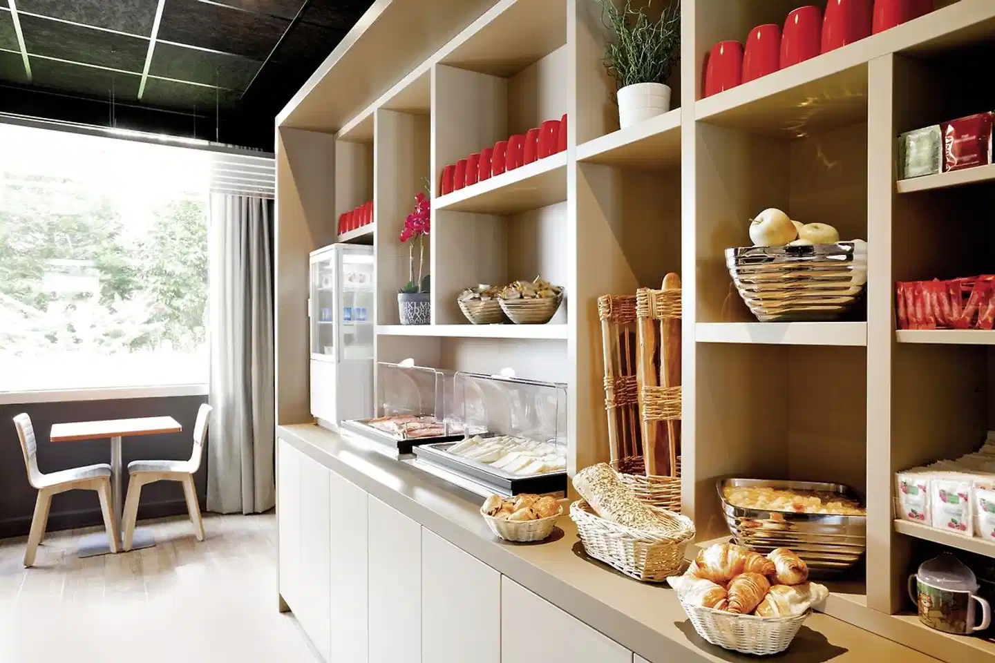 ibis Styles Paris Massena Olympiades Restaurant