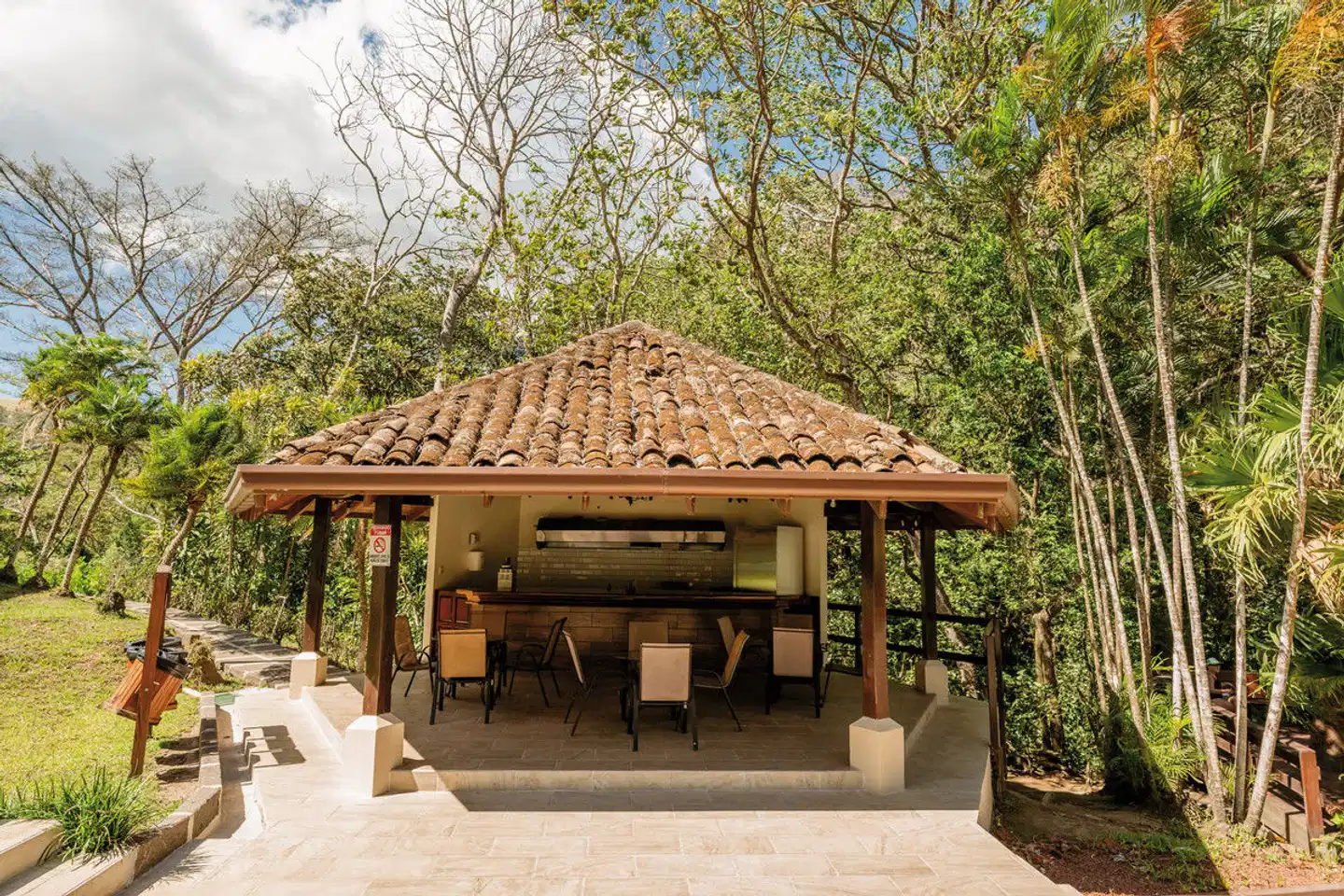 Borinquen Thermal Resort Wellness