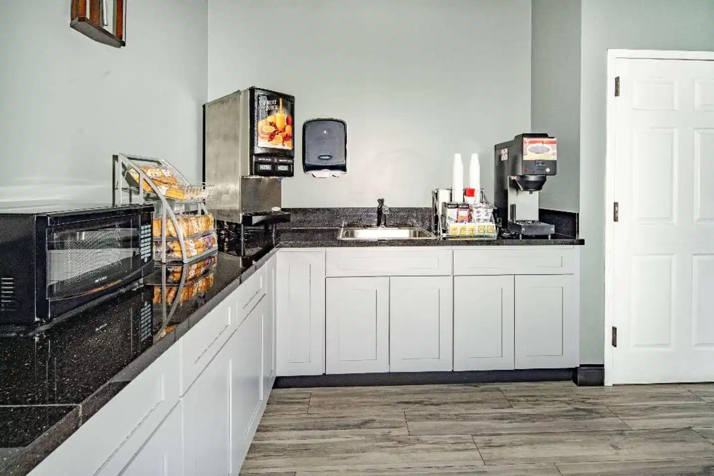 Super 8 by Wyndham North Hollywood Wohnbeispiel