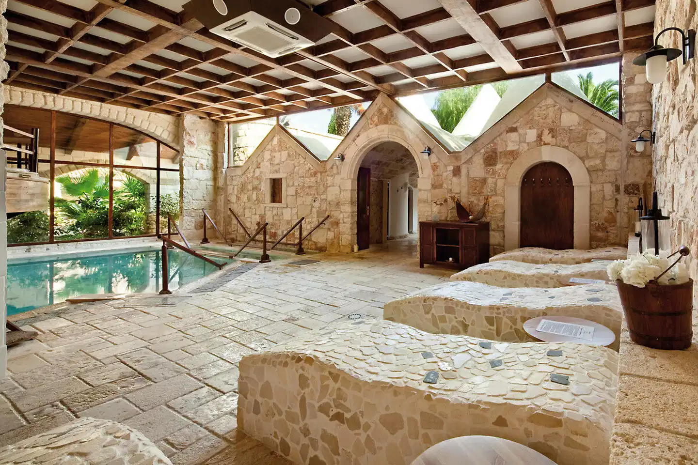 UNA Hotel Regina Bari Lobby