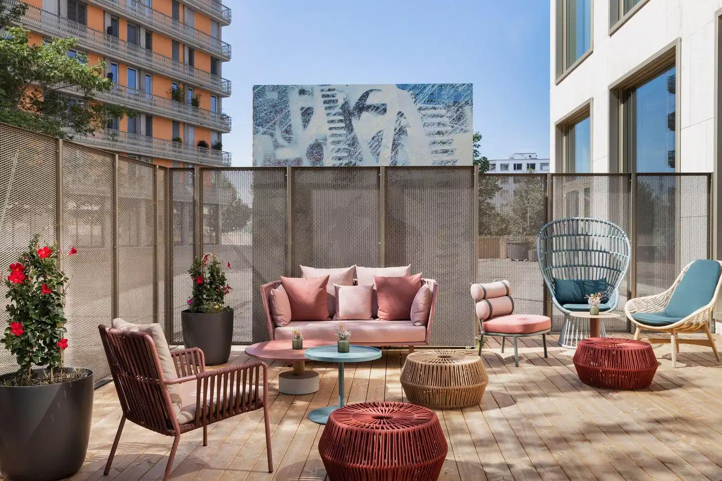 Renaissance Zurich Tower Hotel Terrasse