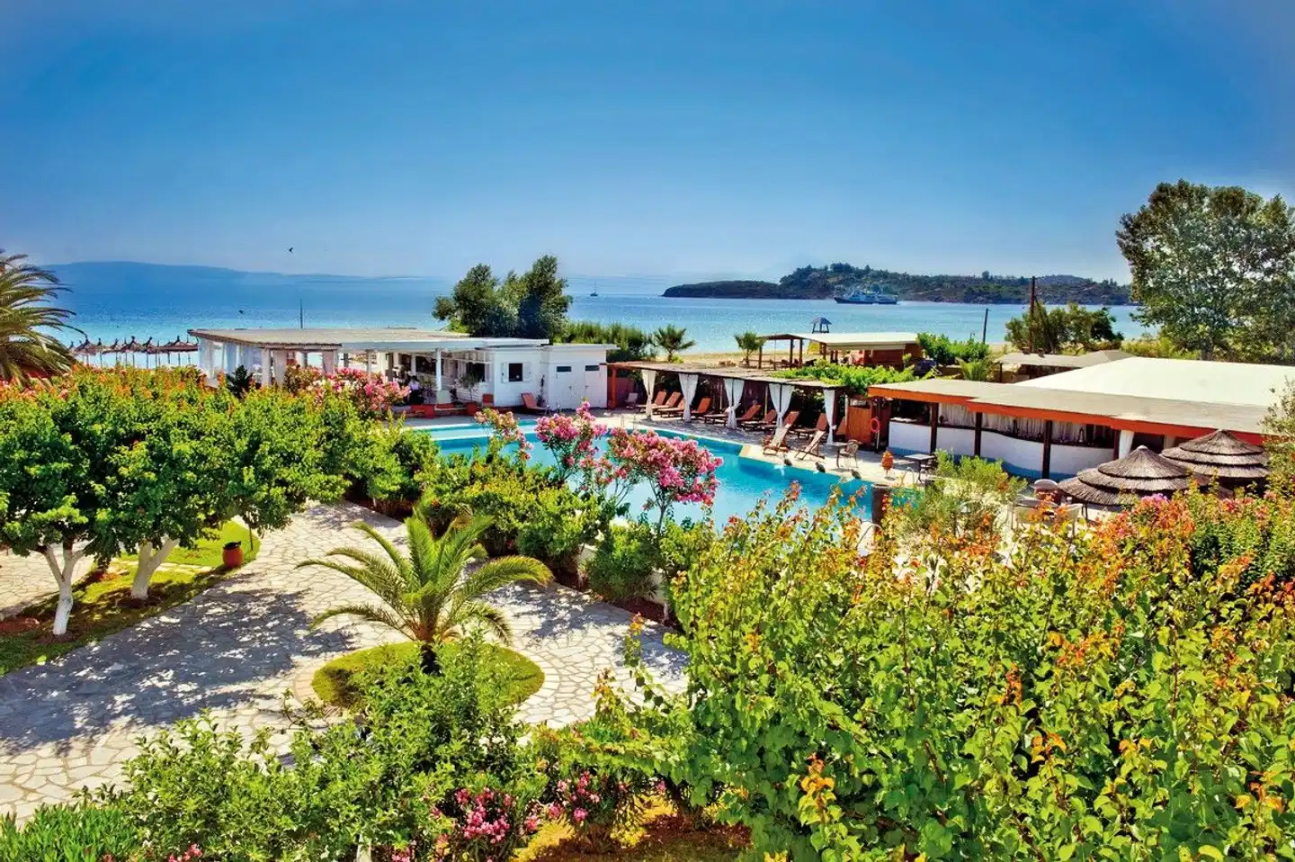 Antigoni Seaside Resort Garten