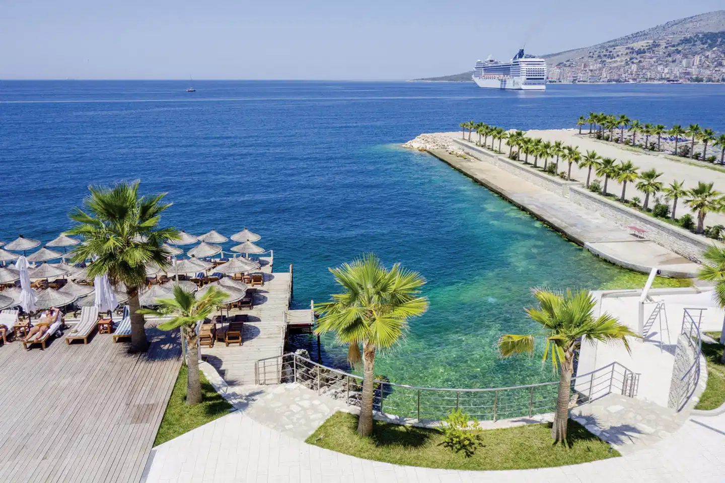 Santa Quaranta Premium Resort Terrasse