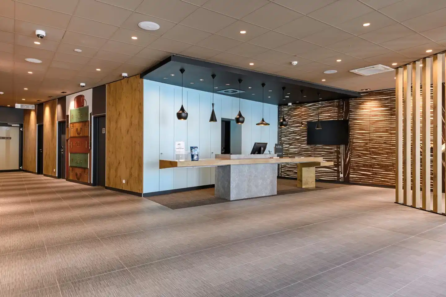 ibis Regensburg Zentrum Lobby