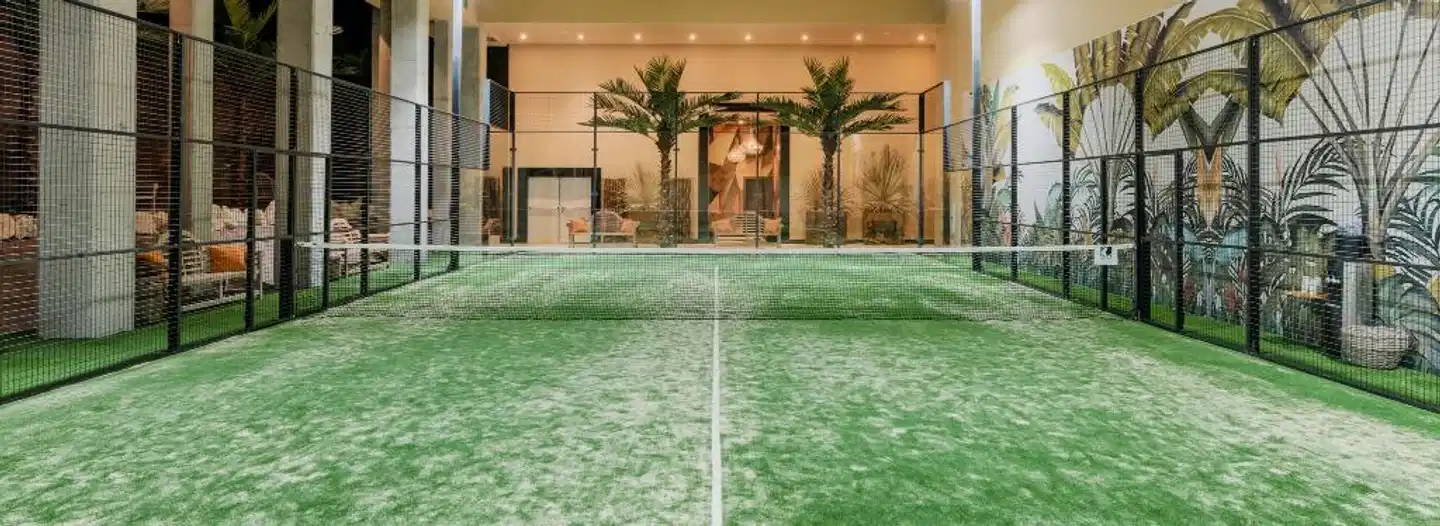 Royal River Luxury Hotel - Adults Only Hallenbad