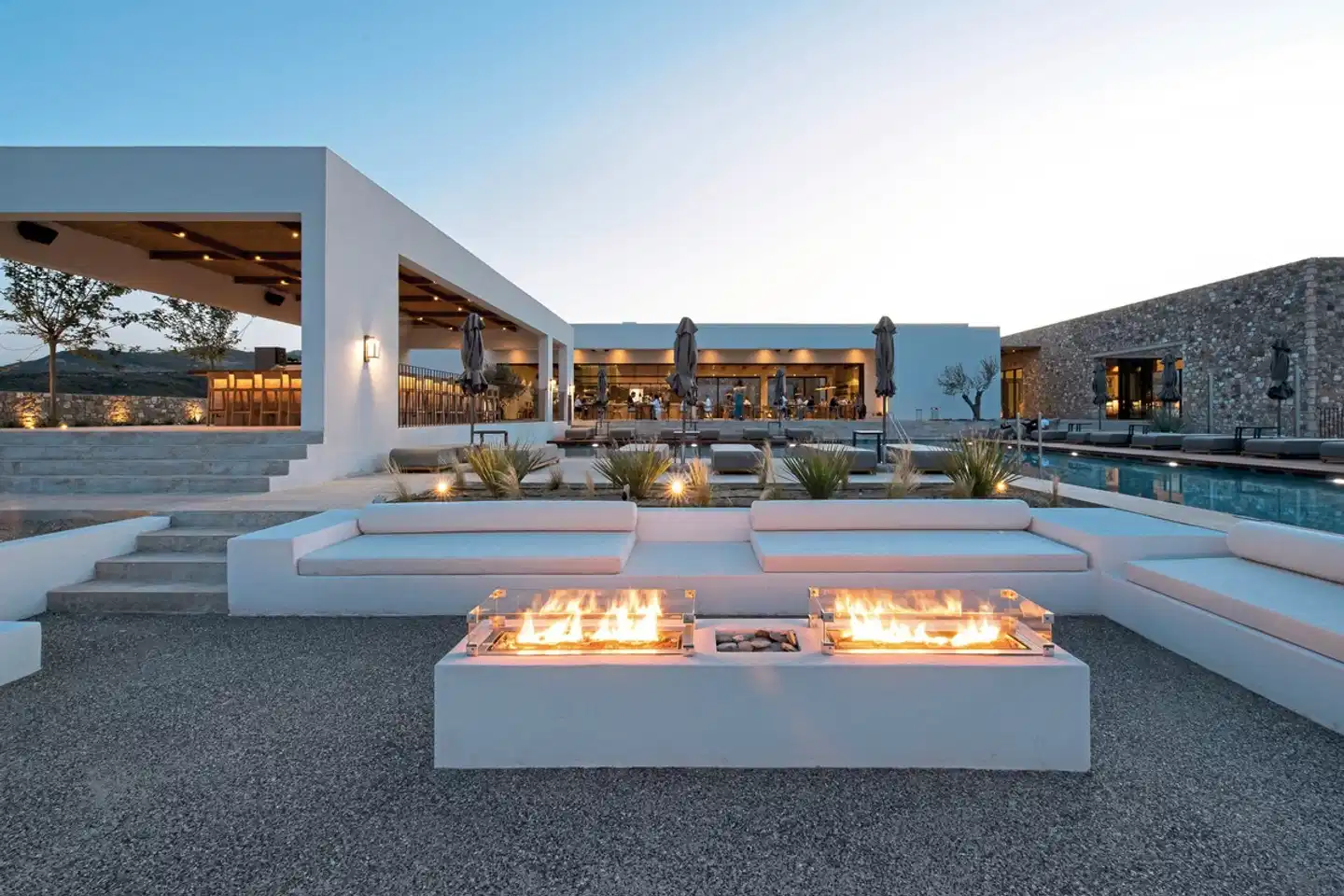 KOIA All-Suite Wellbeing Resort Terrasse