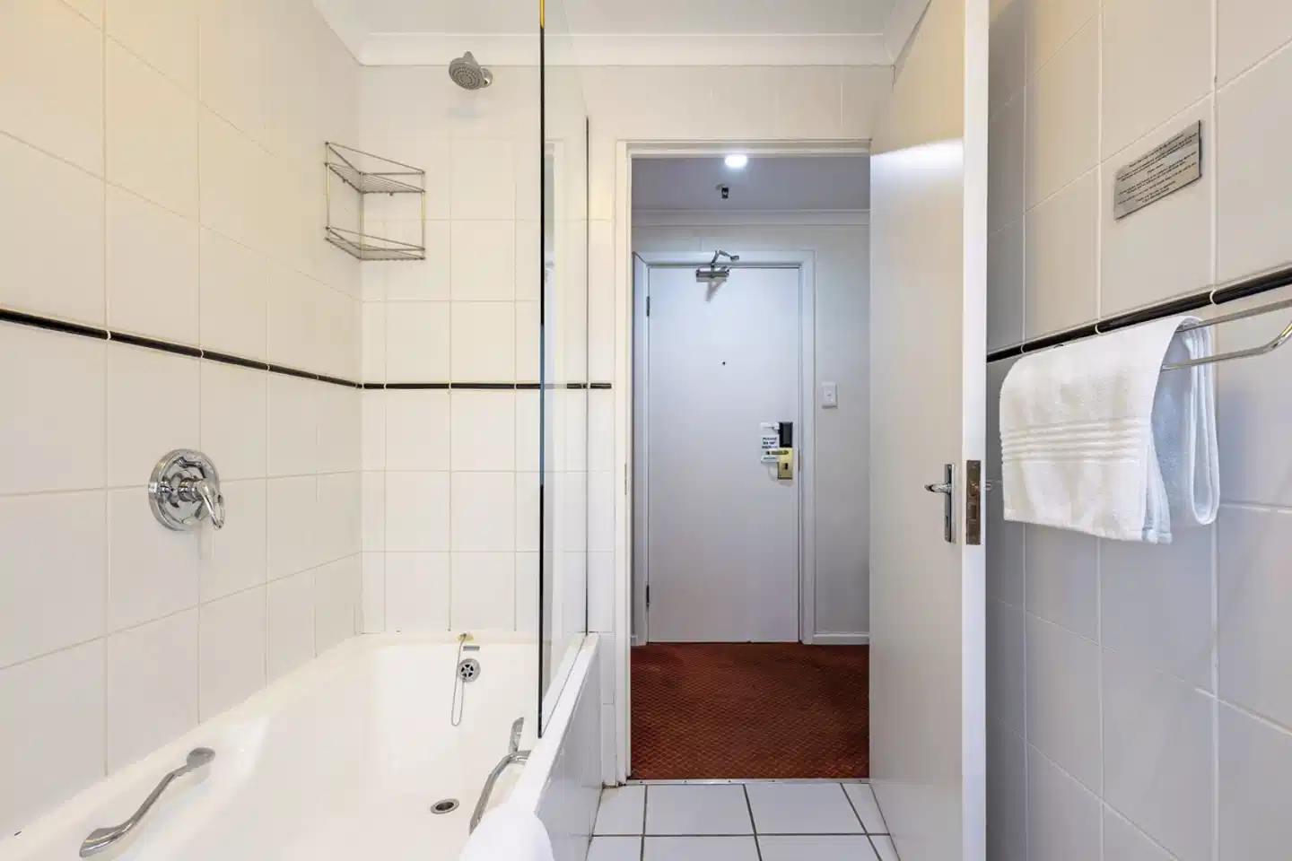 Knysna Log Inn Badezimmer