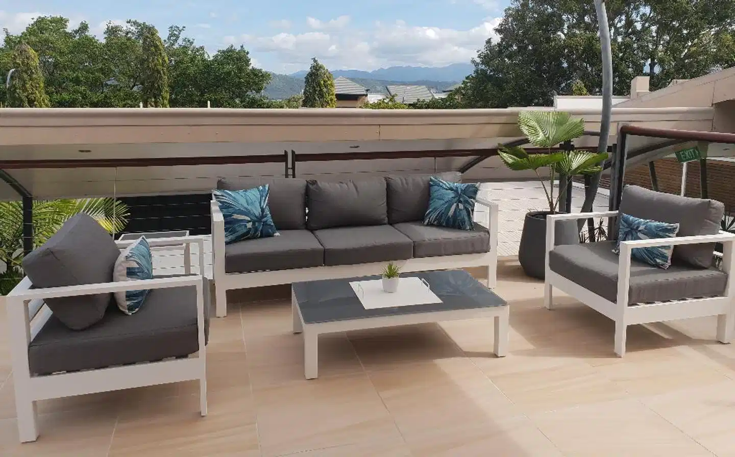 Saltwater Luxury Apartments Terrasse