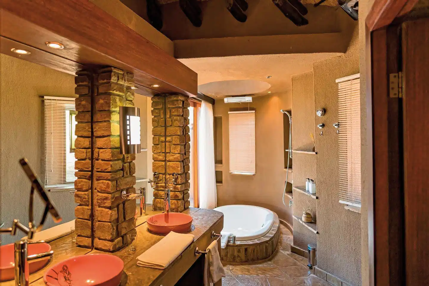 GocheGanas Lodge & Nature Reserve Badezimmer