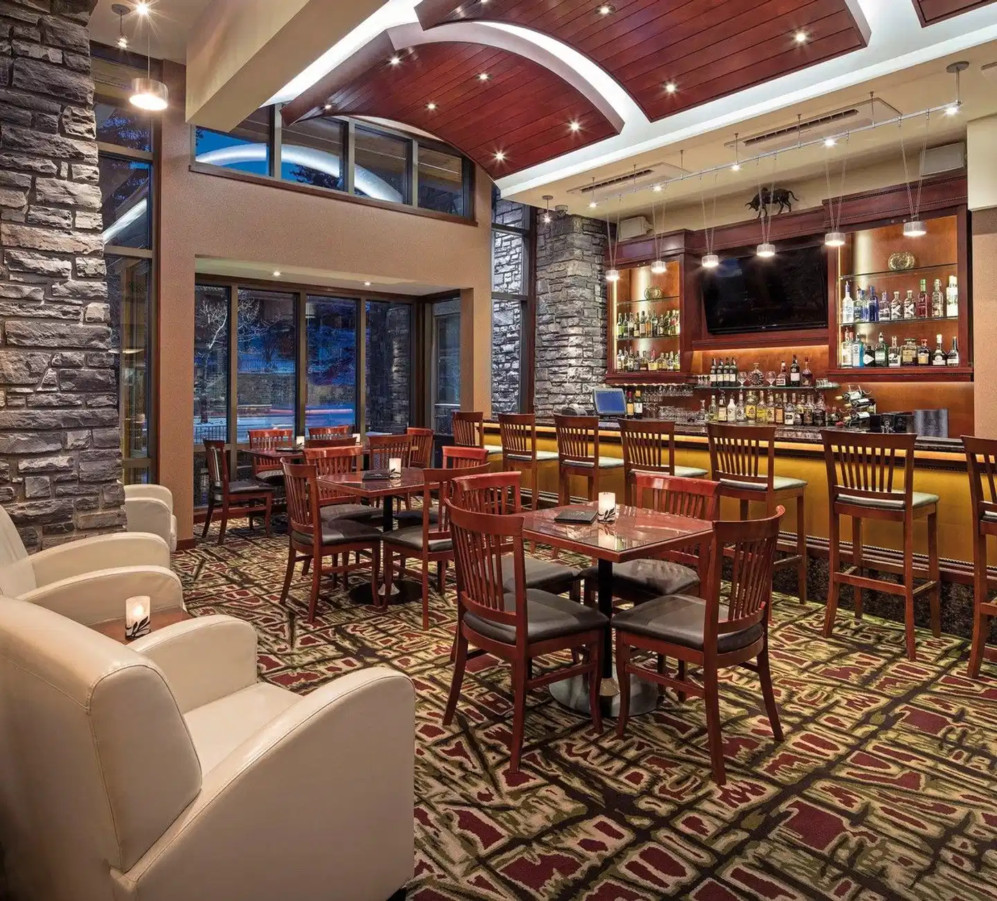 Royal Canadian Lodge Bar