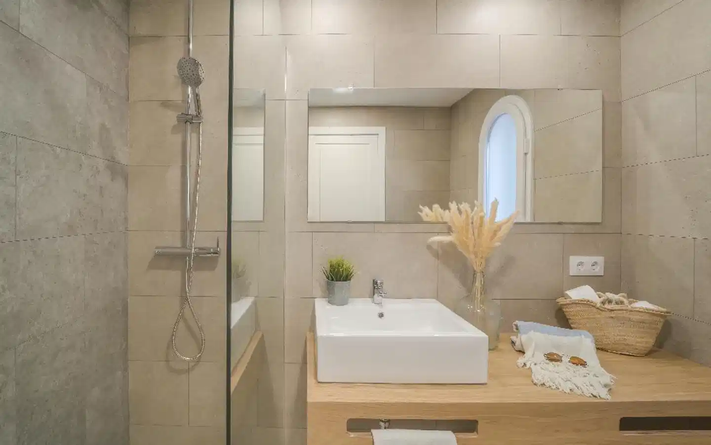 FERGUS Club Carema Splash Badezimmer