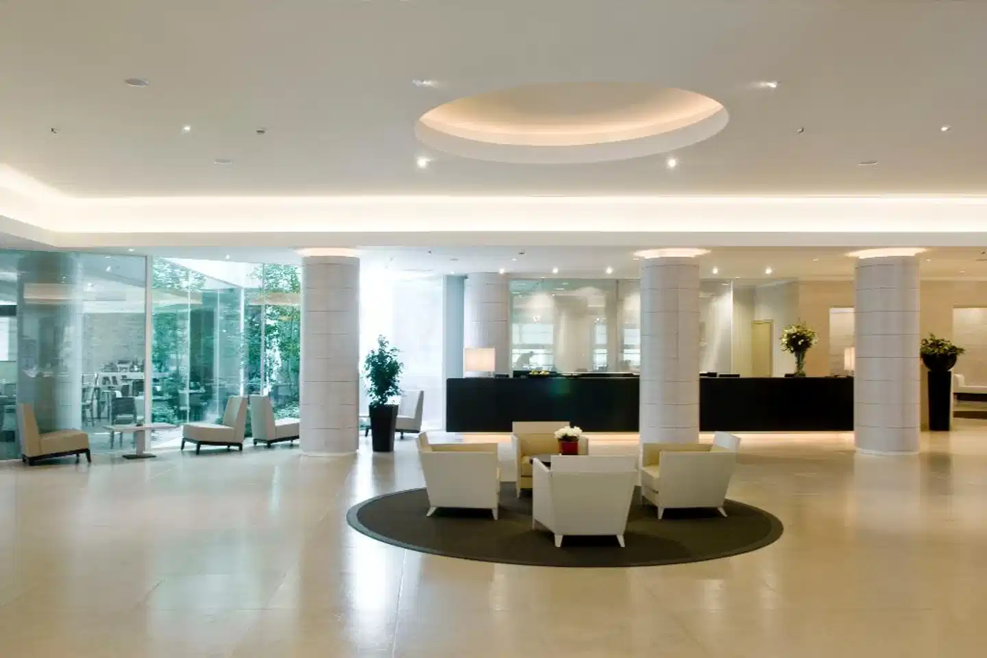 Starhotels Grand Milan Lobby