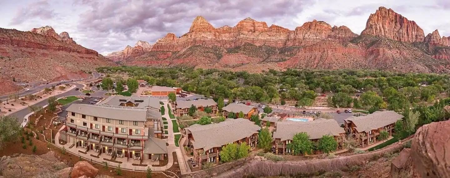 Cable Mountain Lodge Landschaft