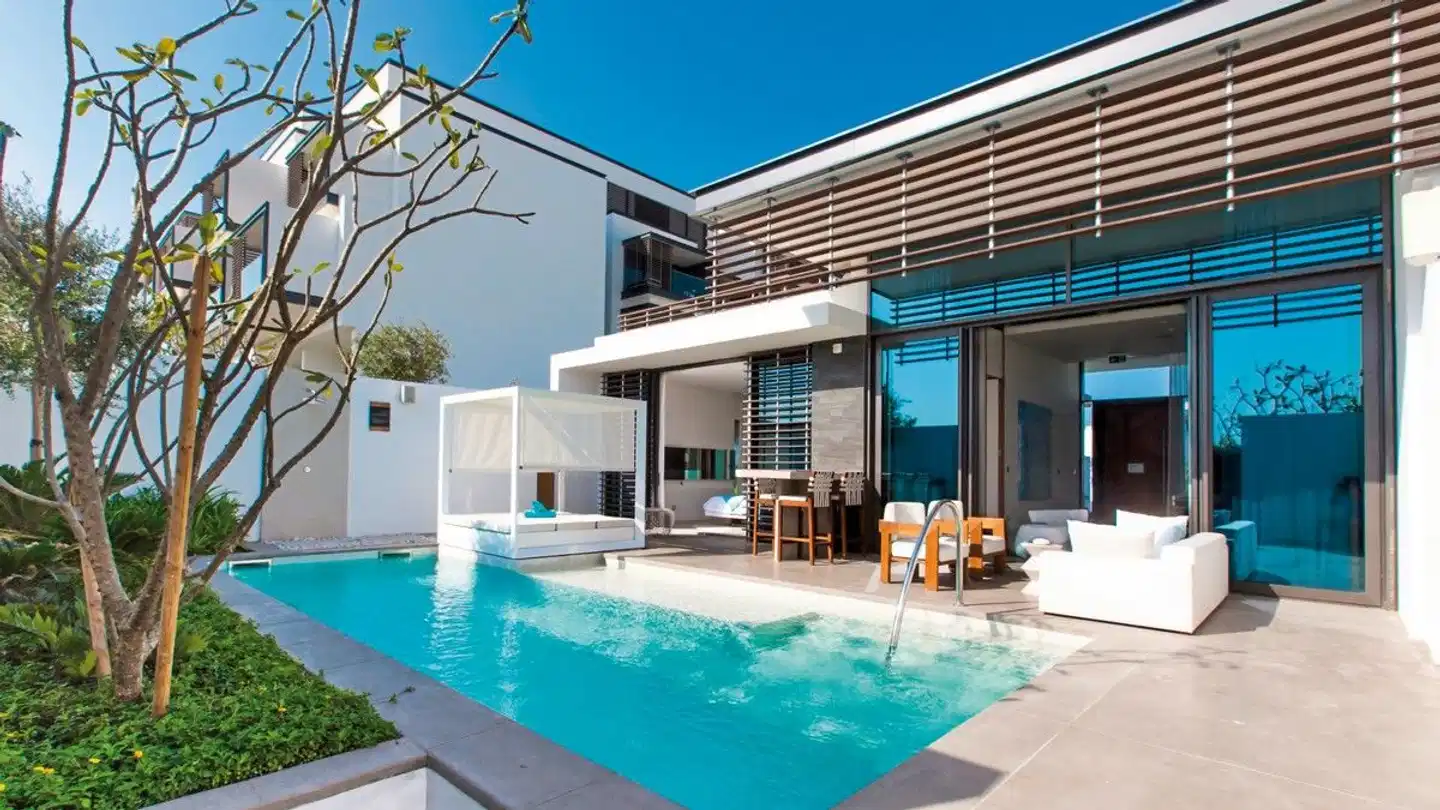 Nikki Beach Resort & Spa Dubai Pool