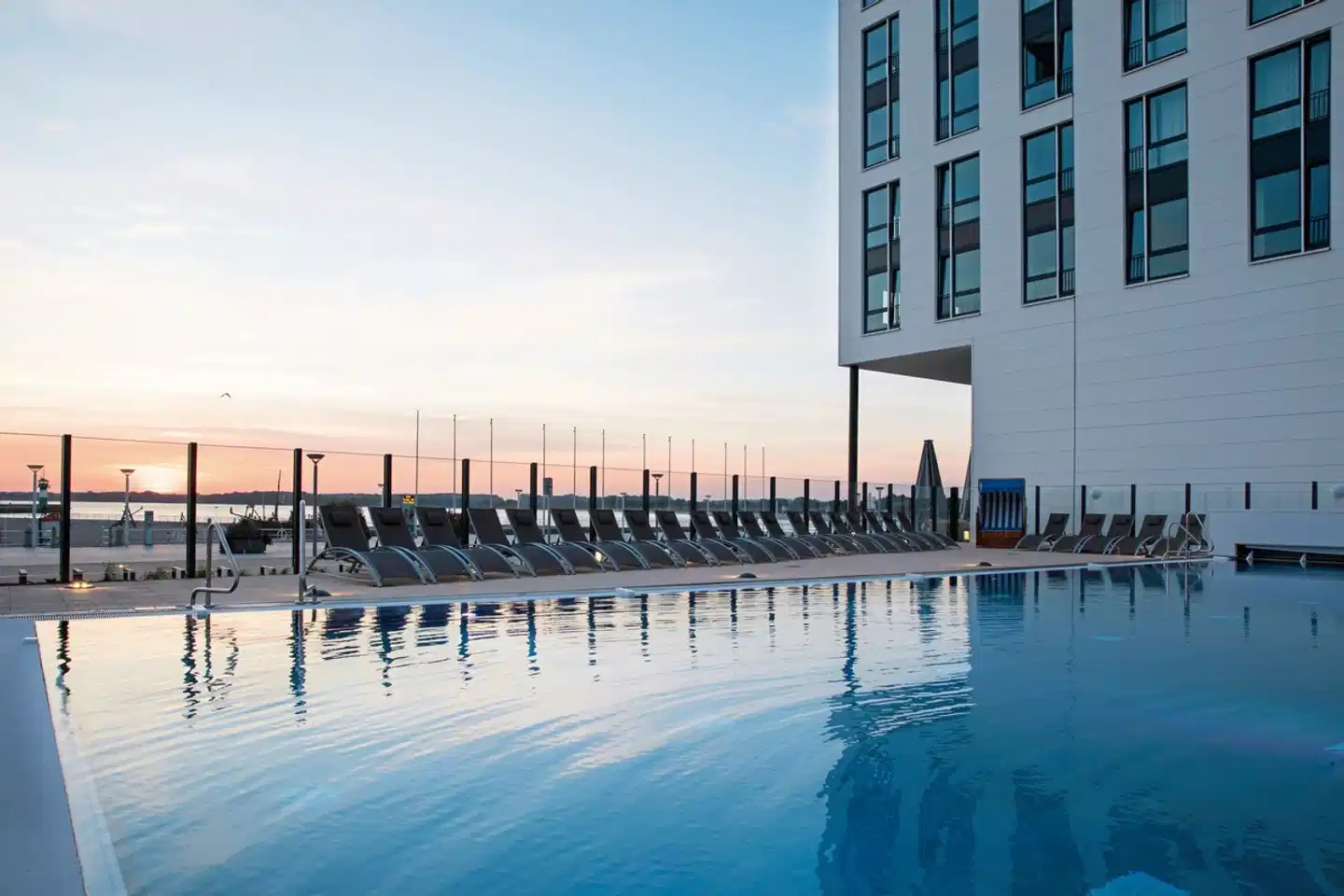 aja Travemünde Pool