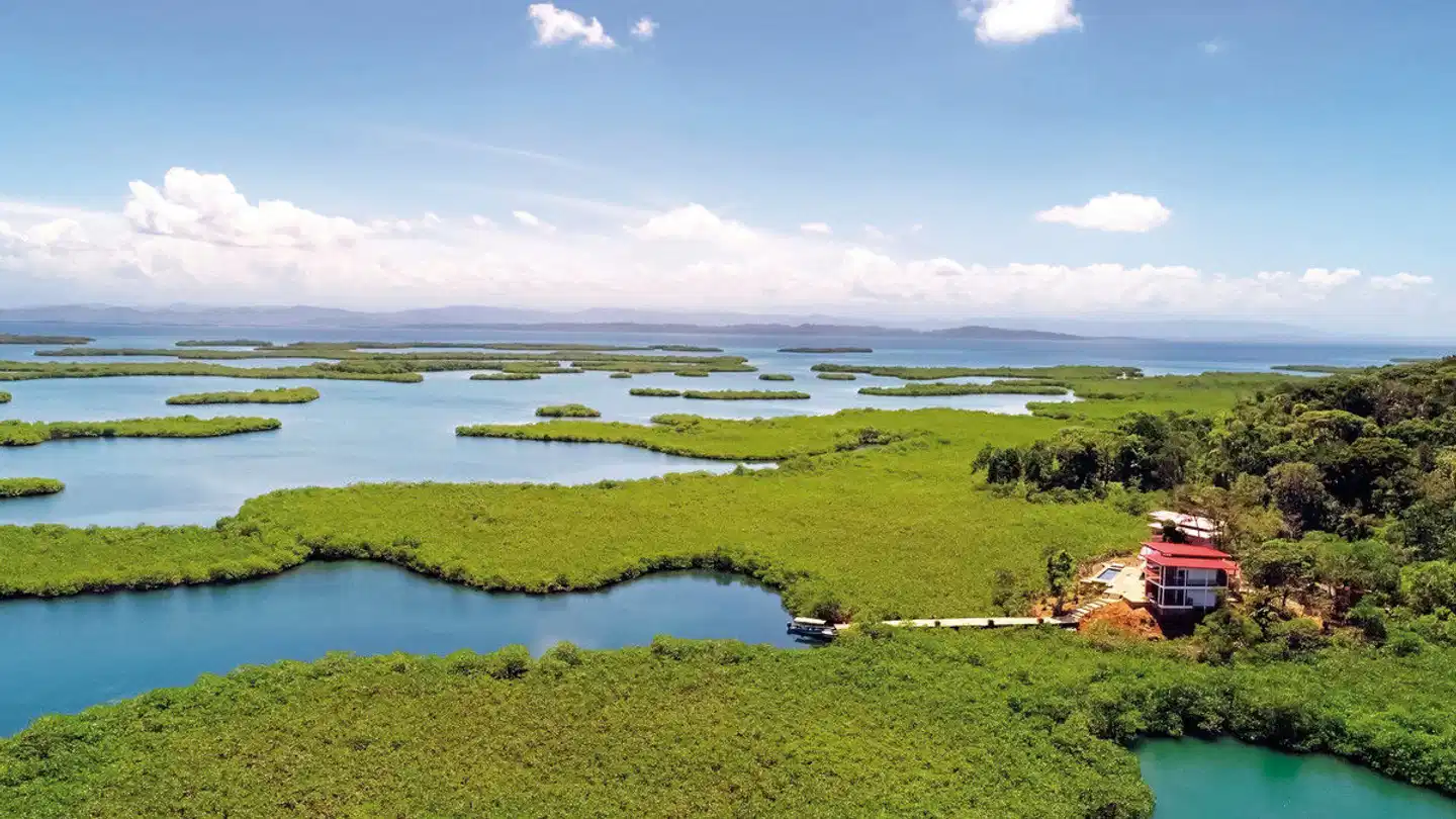 Villa F&B Sport und Entertainment