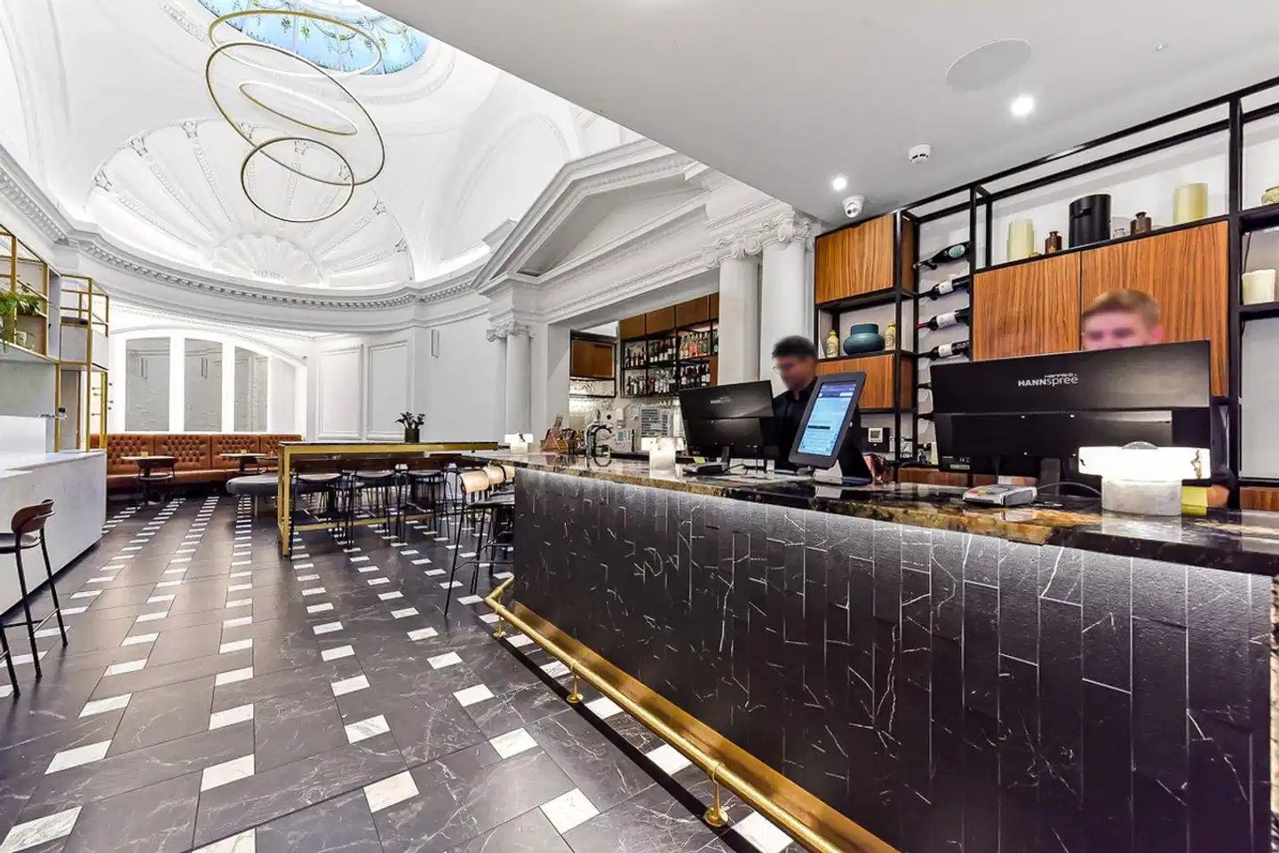 The Z Hotel Holborn Bar