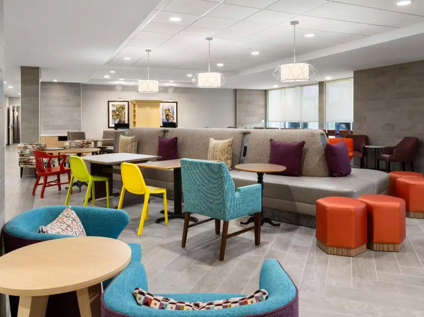 Home2 Suites by Hilton Orlando South Davenport Bar